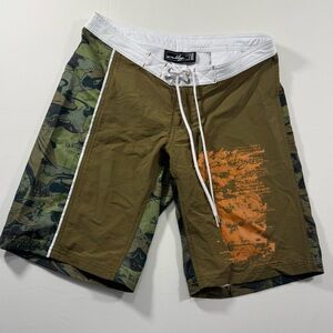 Oakley Men’s Swim Shorts Camo‎ Orange Graphic Boardshorts Size 2 Beach Surf